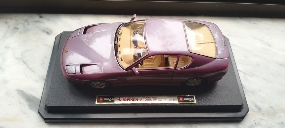 Ferrari 456 GT da Burago