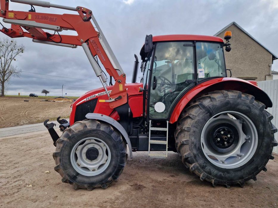 Zetor Forterra 135 z turem