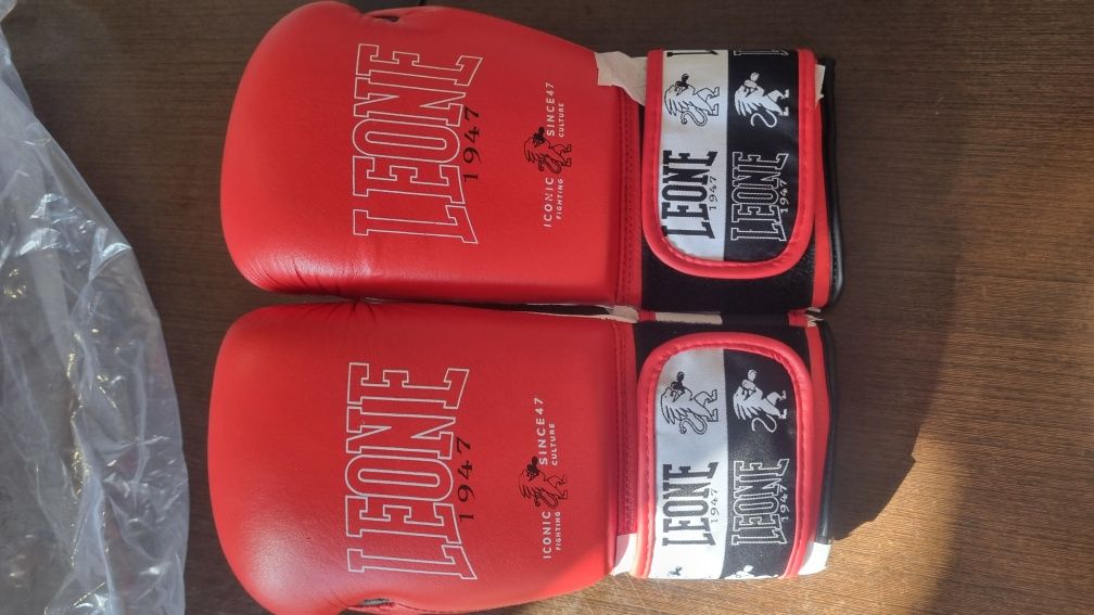 Luvas de boxe novas