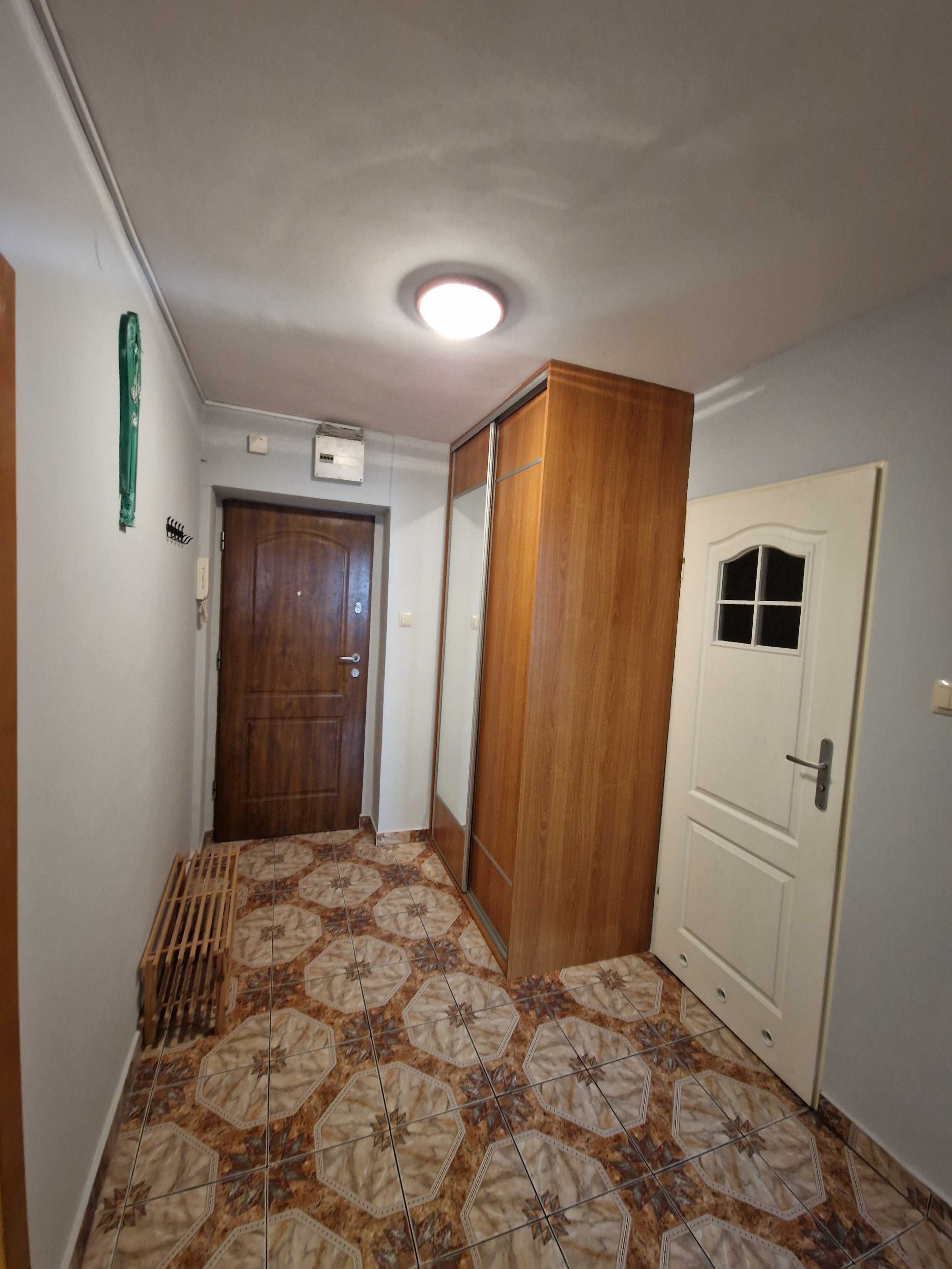 2-pokojowe mieszkanie na Żelaznej od sierpnia