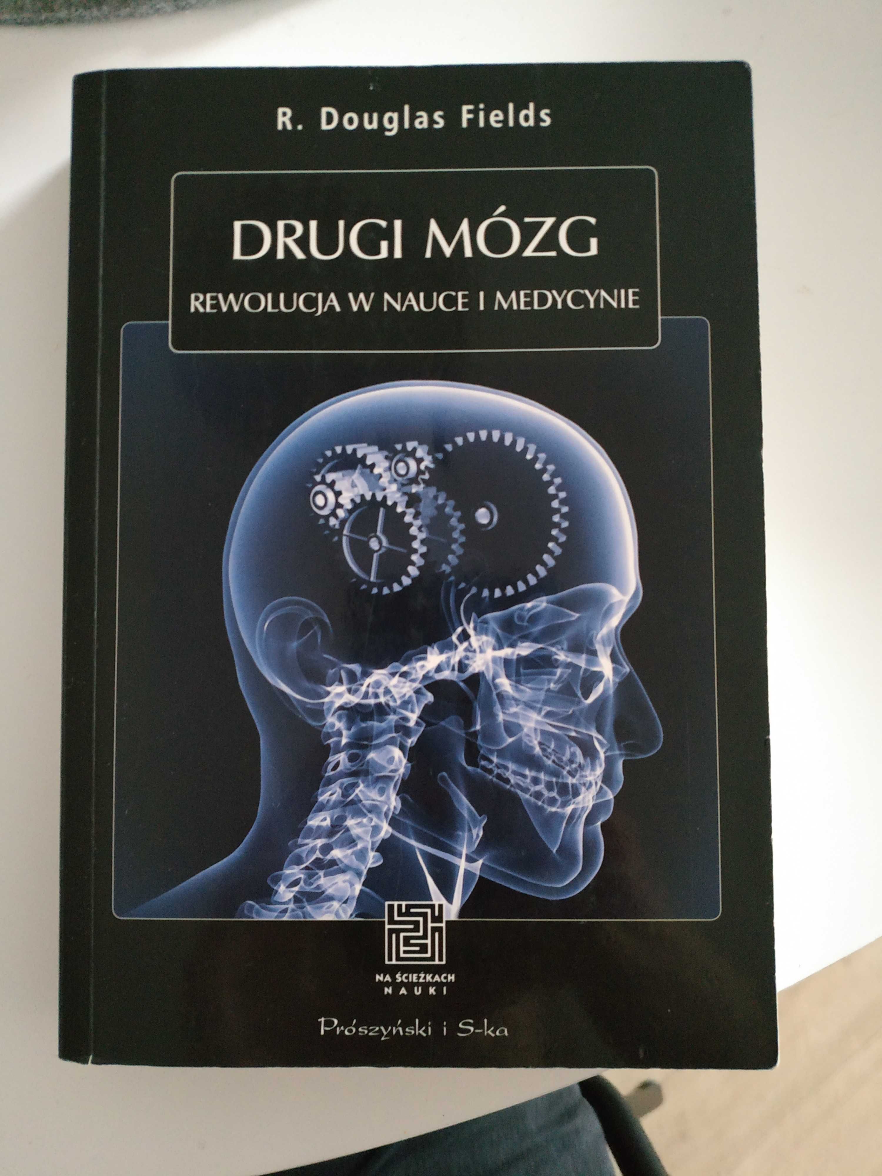 Drugi mózg Douglas Fields