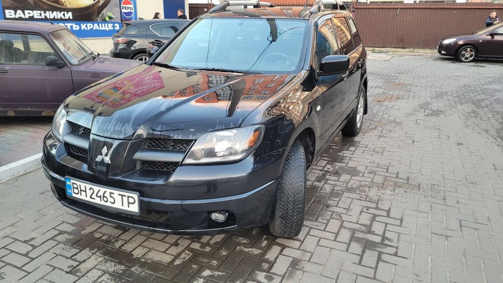 Mitsubishi Outlander 2.4 avtomat gaz обмен kia soul ev, nissan feaf