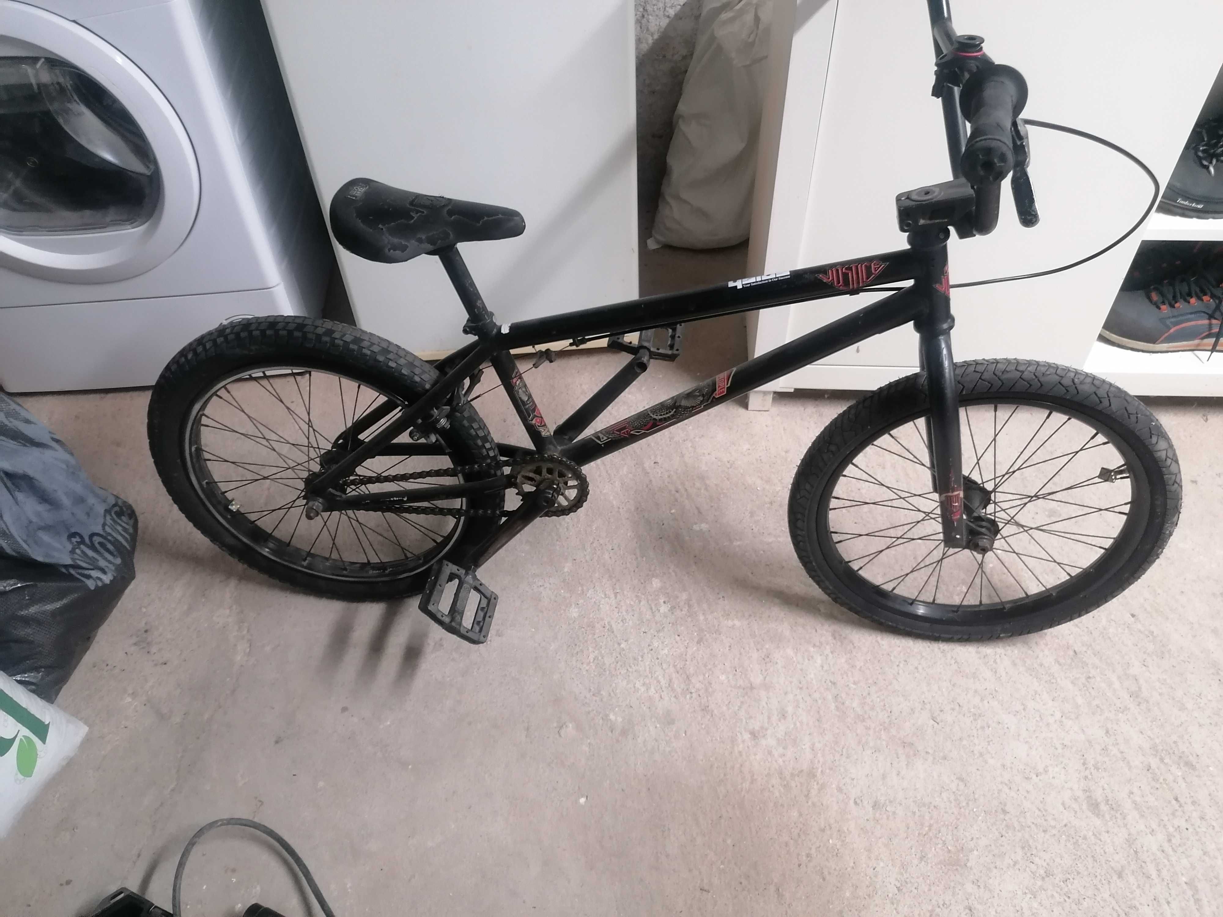 Bicicleta bmx we are the people