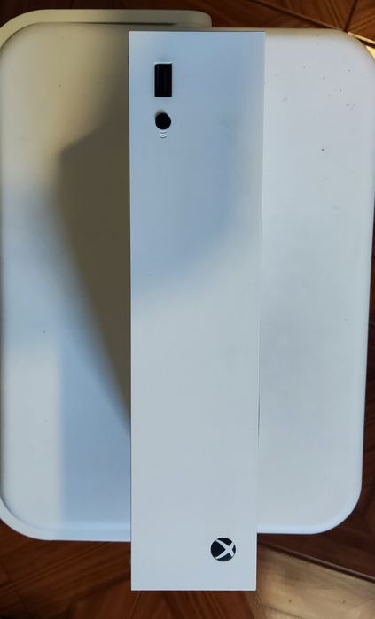 Xbox Series S 512 GB – Estado Impecável + Extras Incluídos