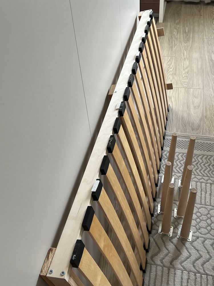 Rama łóżka dostawka 160 x70 na 6 nogach drewniane