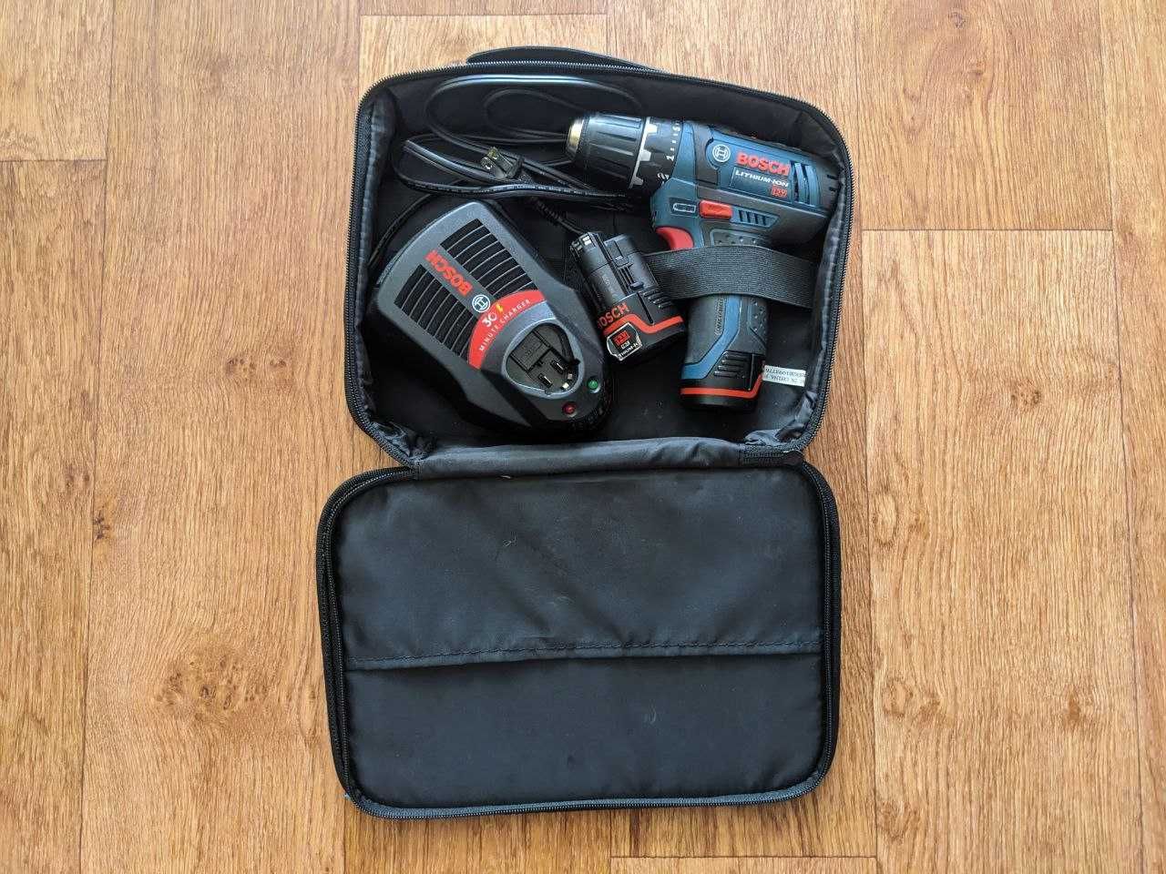 Аккумуляторный шуруповерт Bosch 12V в кейсе