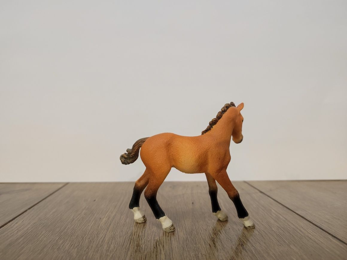 Schleich 13804 źrebię rasy tennessee walker