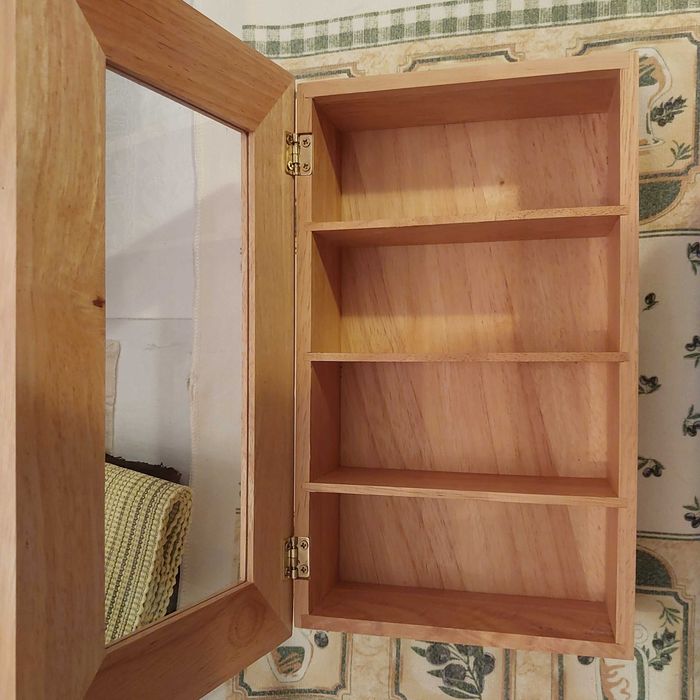 Drewniana skrzynka na herbatki  NOWA