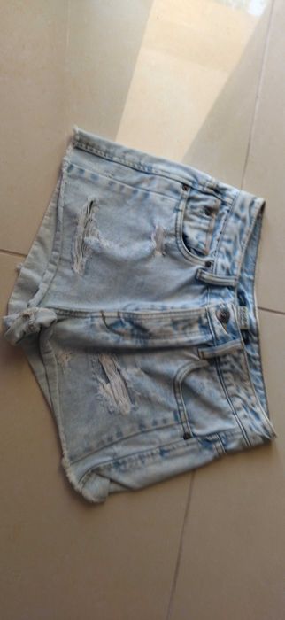 2 Calções de Ganga Lefties e  da Pull & Bear 34