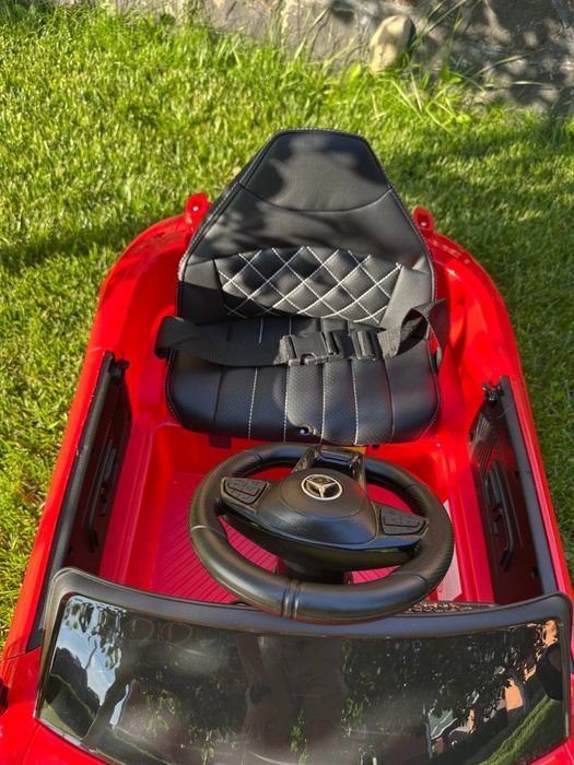 Дитячий електромобіль Mercedes GT R Дитяче авто На акумуляторі Дитини