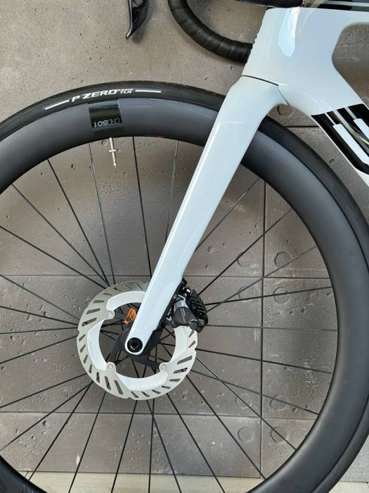 Шосейний велосипед Bmc Teammachine R01 2025