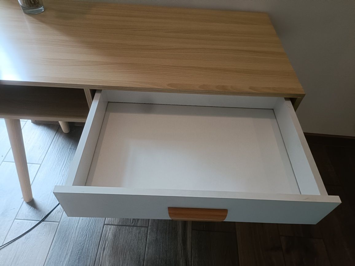 Biurko / toaletka  loft skandynawskie
