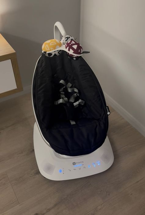 Заколисуючий центр 4moms mamaRoo 5.0