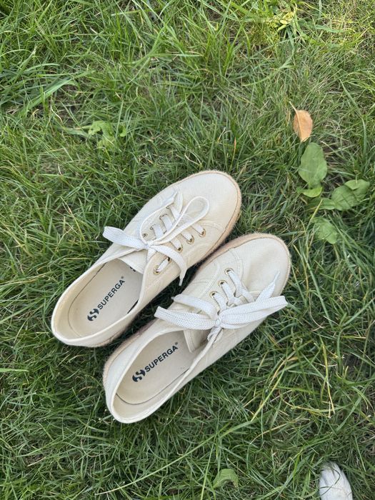 Кеди, кросівки на стопу 24,5-25 на широку ніжку можна