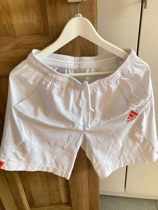 Adidas spodenki sportowe