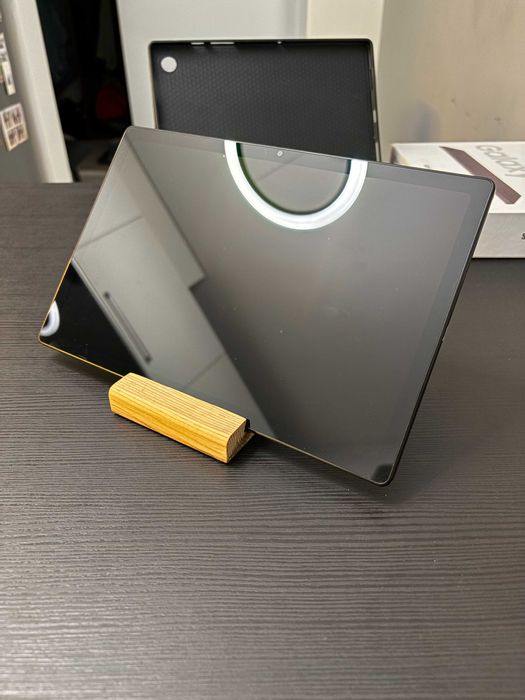 Samsung Galaxy Tab A8 2021 SM-X200 10,5" 4/64GB (+etui, klawiatura)