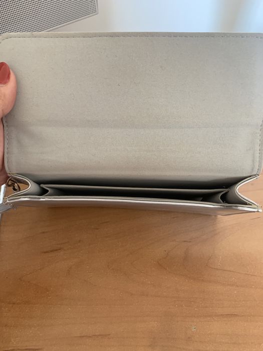 Conjunto Carteira e Capa marca PURO para iphone 7
