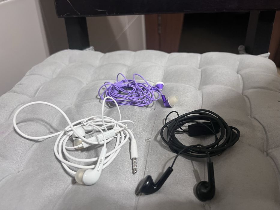 Навушники лот 3 пари