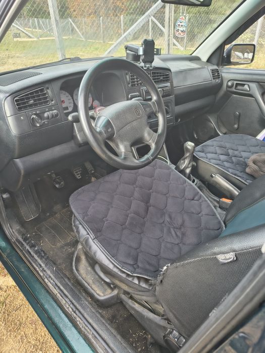 Продам Golf 3 універсал 1996року 1.8 моноінжектор