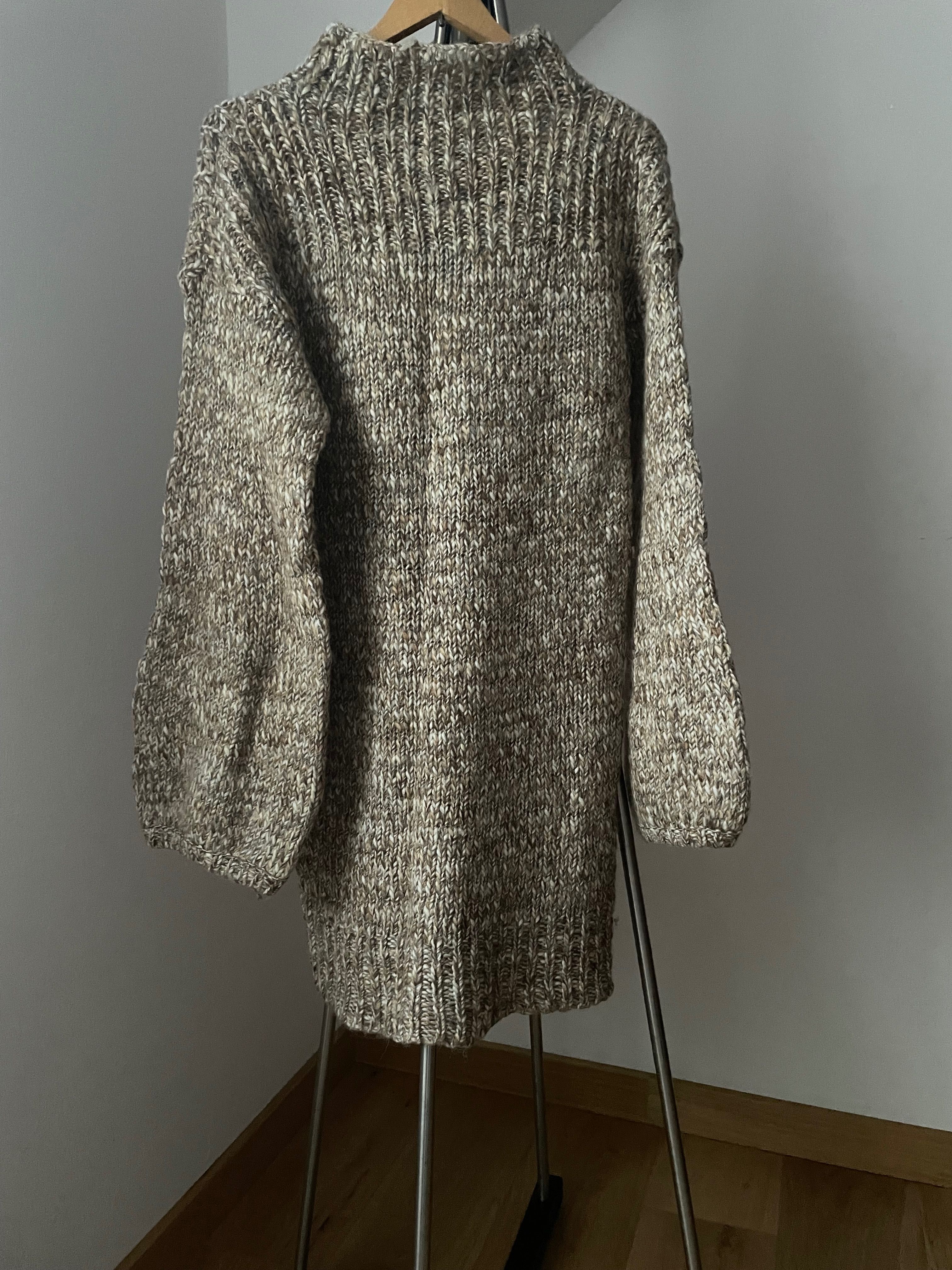 Sweter Anja Rubik dla Mohito