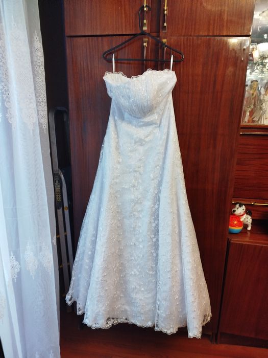 Продаю своє весільне плаття