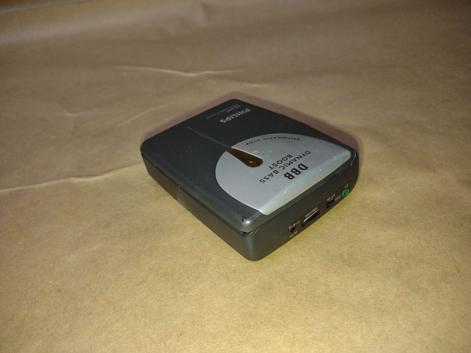 Walkman Philips AQ-6481