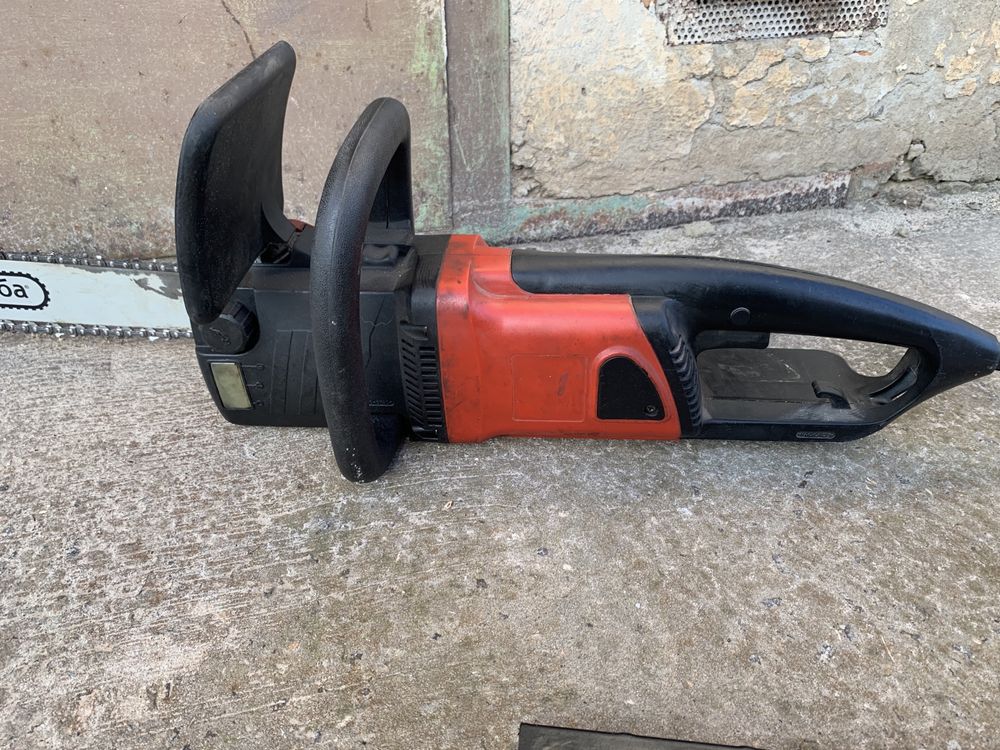 Електропила Дружба 2200 вт і нове полотно Stihl