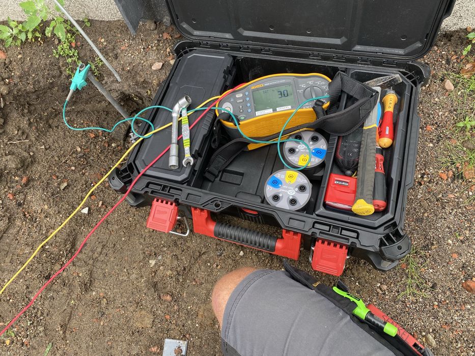 Elektryk z uprawnieniami, Awarie 24/7,Kamera termowizyjna, Przegląd,ZI