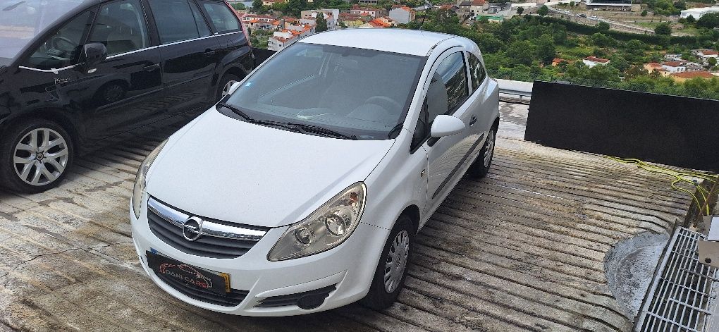 Opel corsa 1.3 cdti
