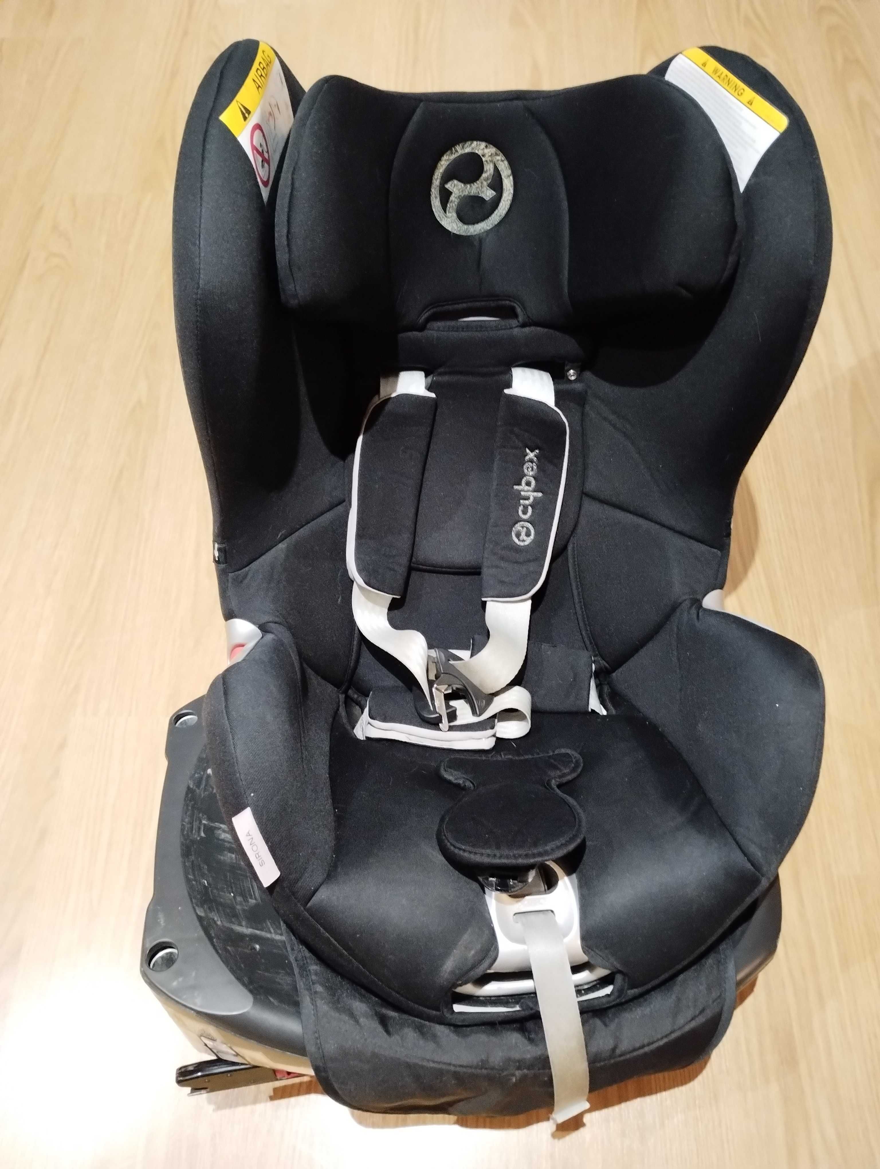 Cadeira Auto Sirona i-Size Black, com capa para o verão