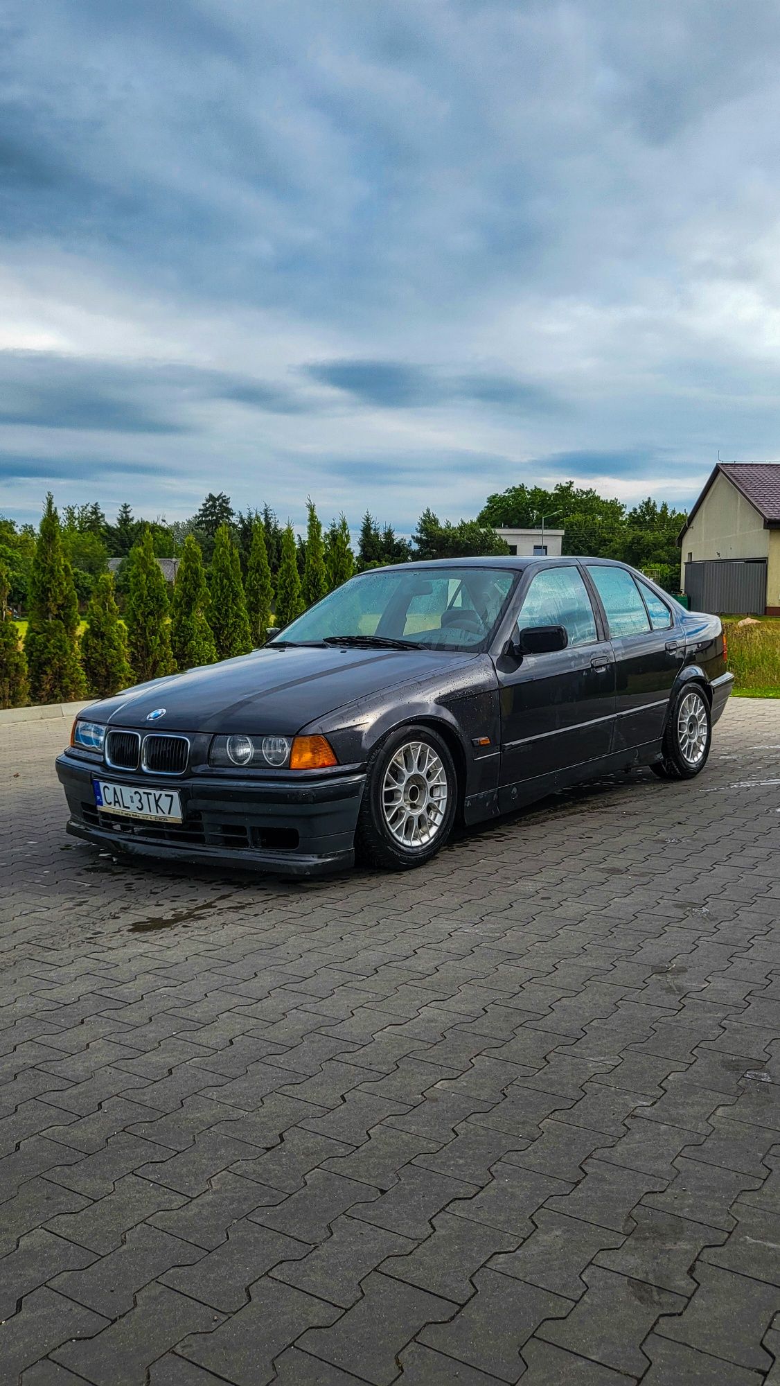 Bmw e36 sedan 1.6  bbs/gwint/alufelgi/skóra