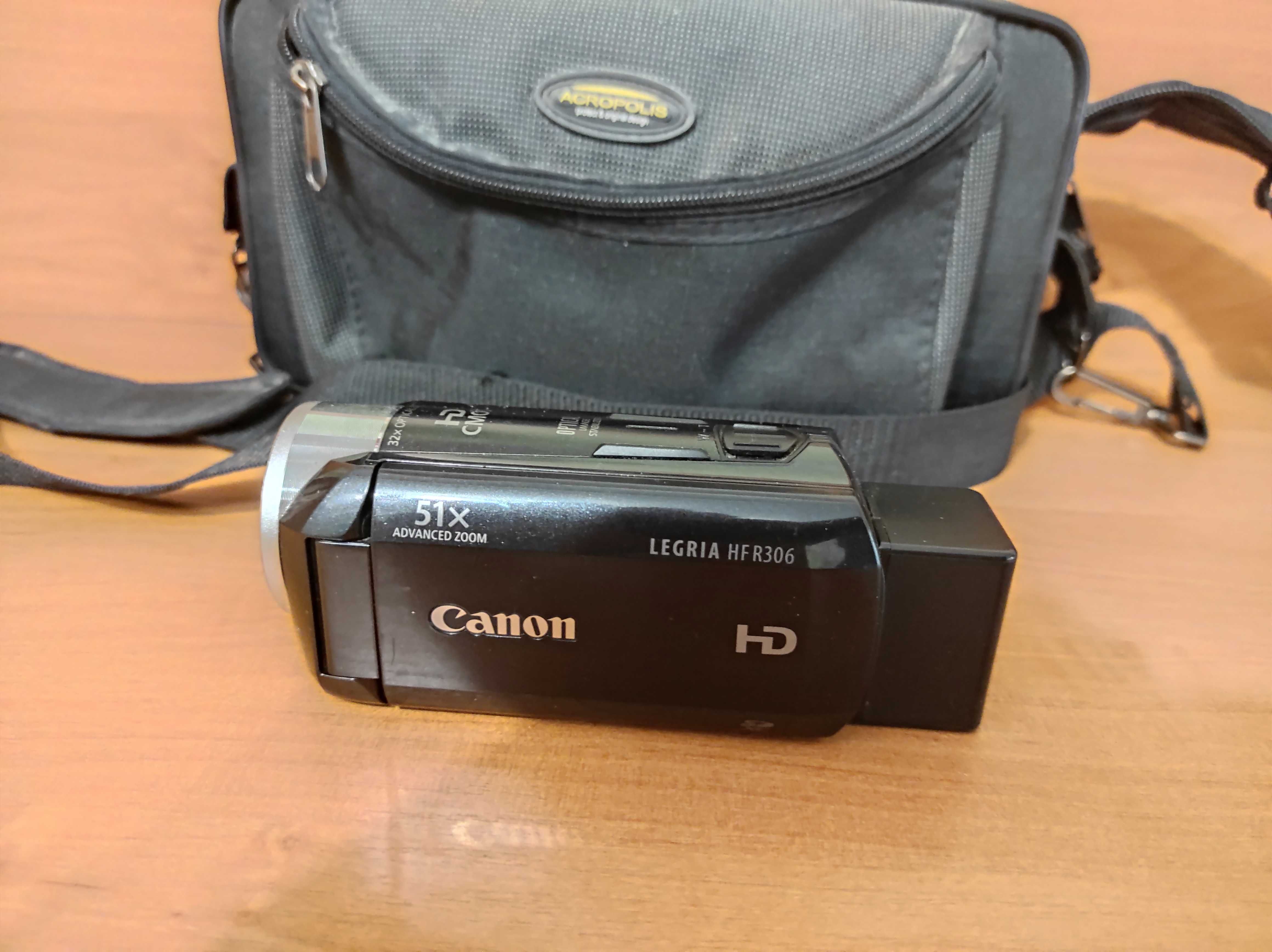 Видеокамера Canon HFR306