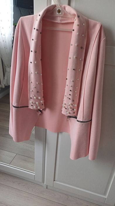 Narzutka damska z perełkami r. M