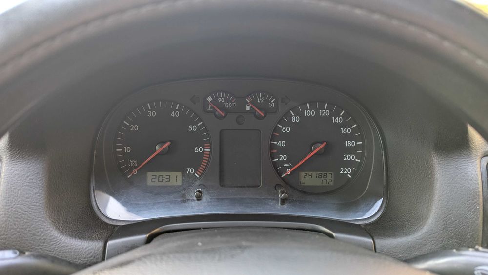 Продам Golf 4 1998 1.4 241 т.км.