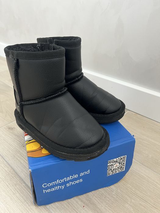 Уги зимові,на хлопчика 27р.