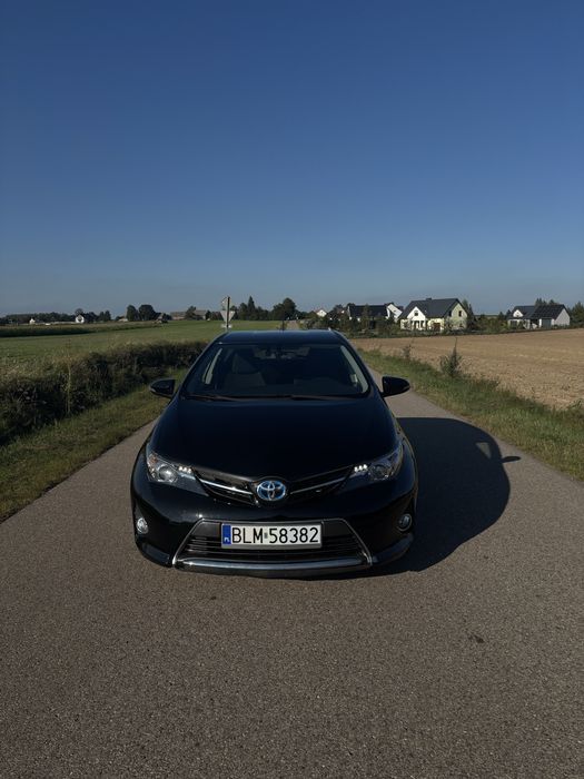 Toyota Auris 2015
