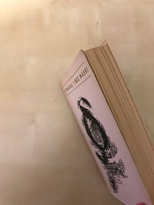 /Literatura fakty, reportaż/ Z maską i bez maski Brytan O Milicji i SB
