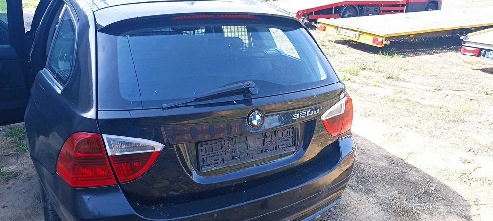 BMW E91 320 , 204D4 M47D20 163 Km samochód na części lakier 475/9