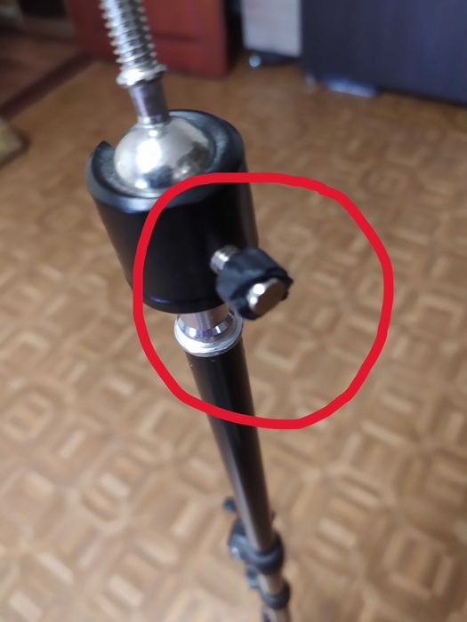 Штатив для фотоаппарата трипод для фото-, видеокамеры и телефона 2 м