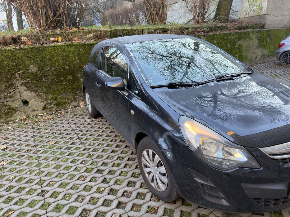 Opel corsa D 2014