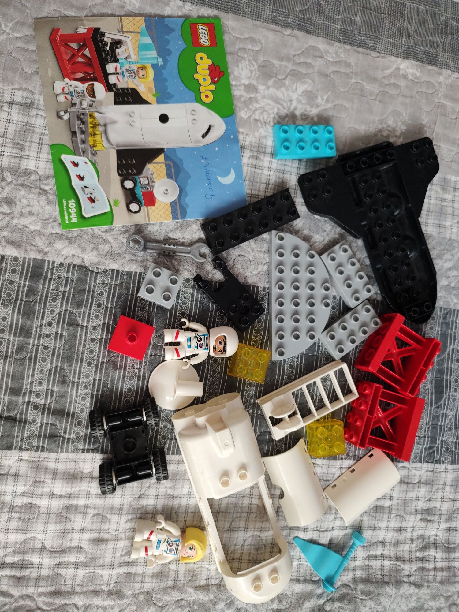 LEGO Duplo 10944 (lot promem kosmicznym)