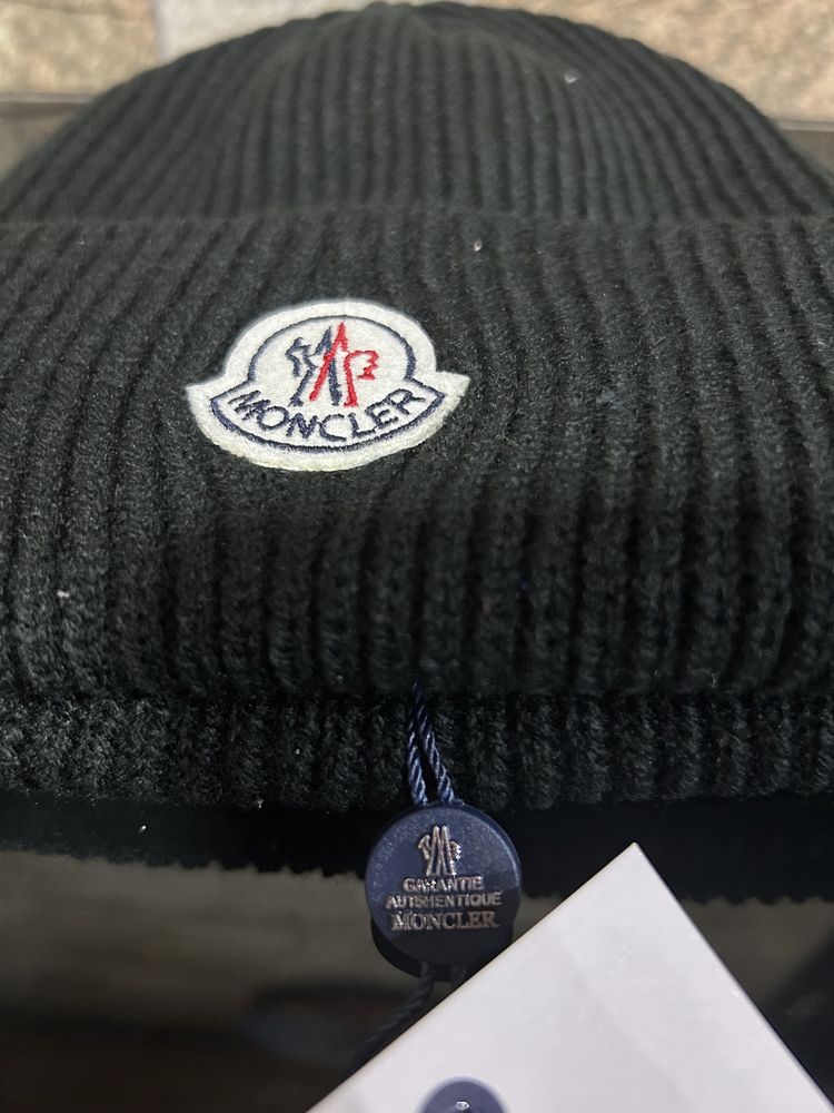 Gorro preto Moncler