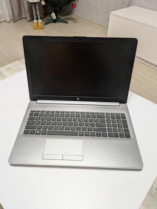 Ноутбук HP 255 G7