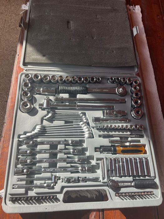 Mala de ferramentas Chrome Vanadium ( Nova ) Para mias informacoea dia