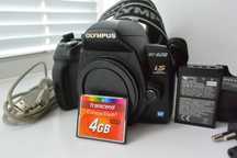 Фотоапарат Olympus E-620