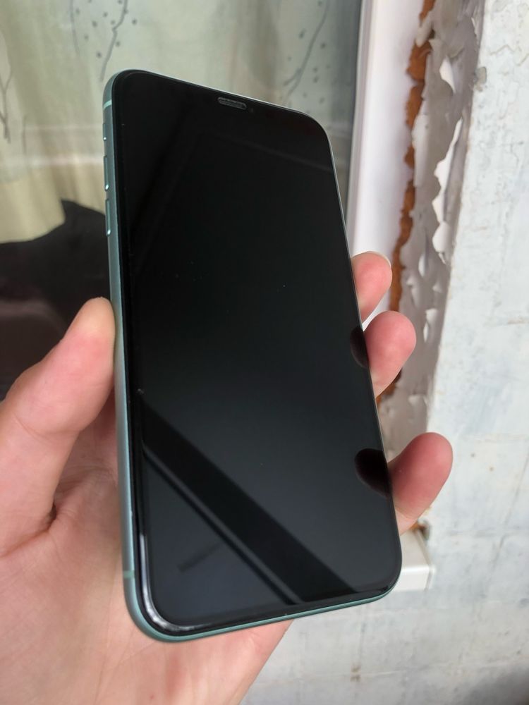 IPhone 11 green 128gb