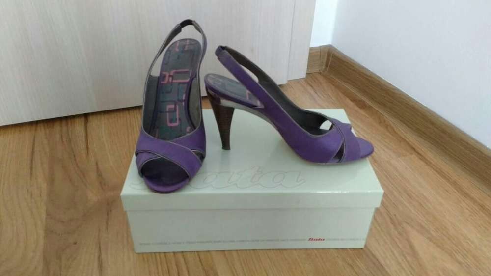 Buty firmy Bata rozmiar 37