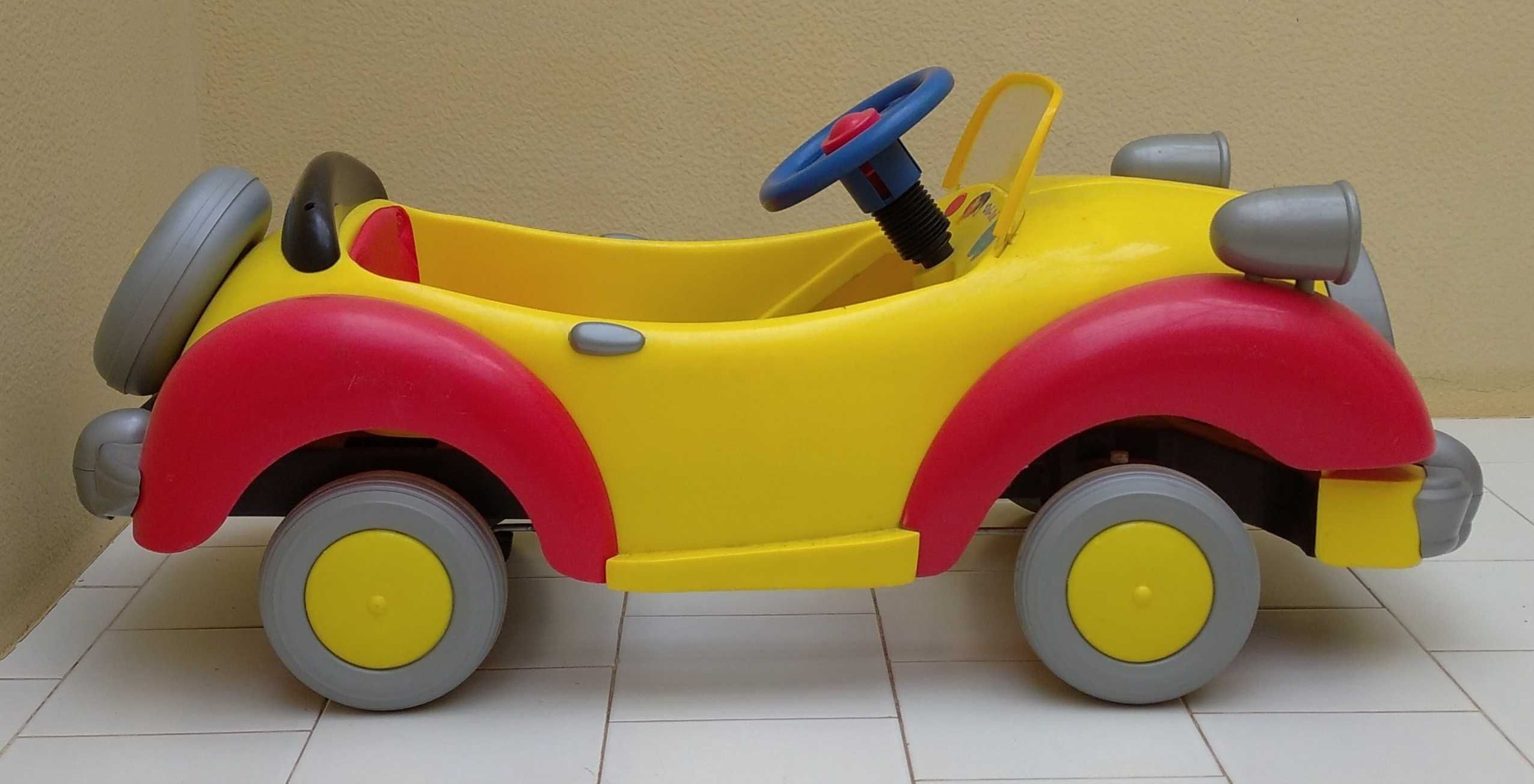 Carro a pedais do Noddy