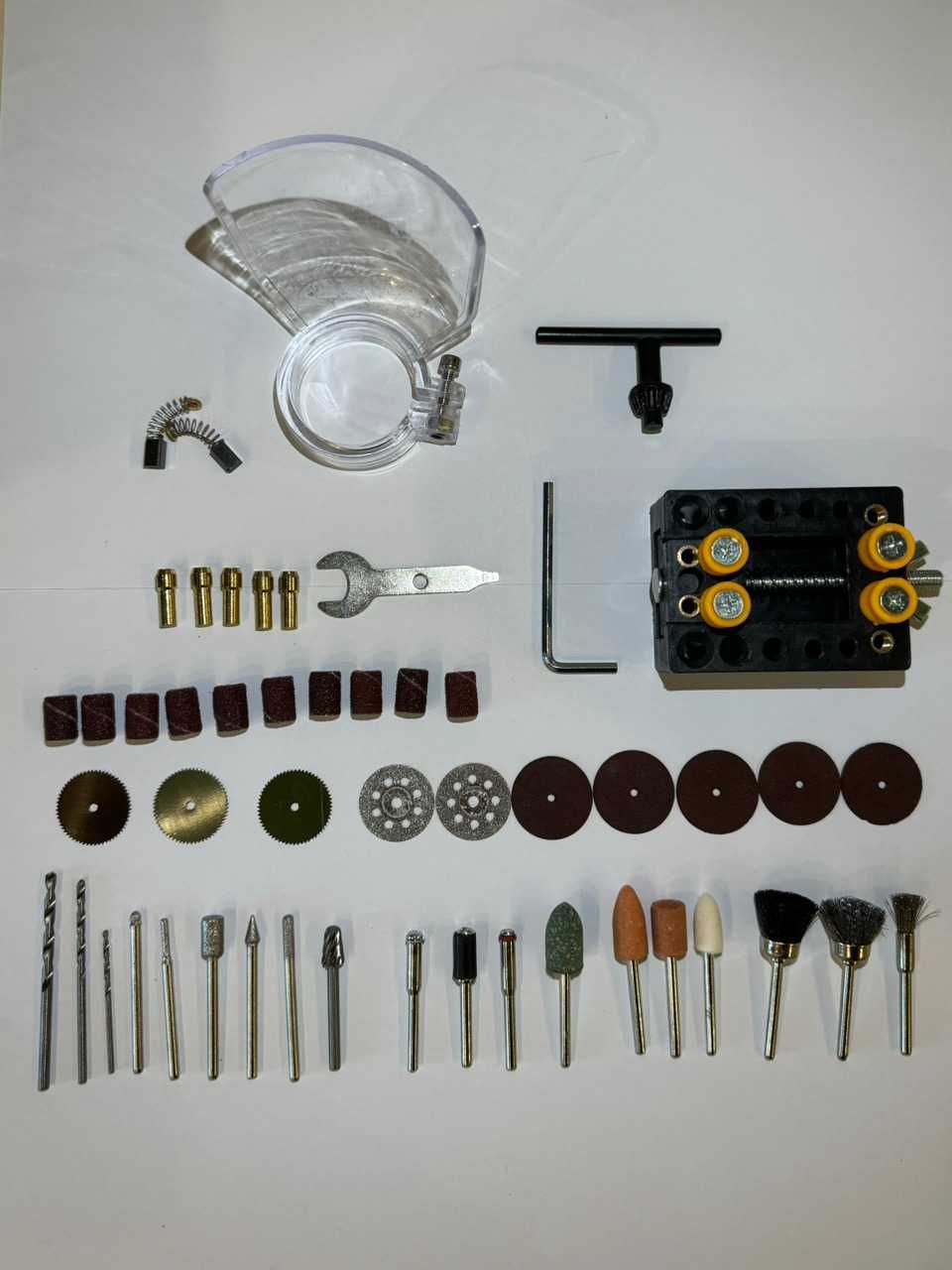 Дрель-гравер Makita GD0210 (КЕЙС, +50 насадок, вал, патрон 6,5мм)