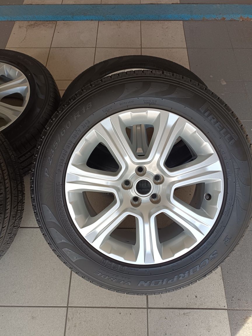 Koła felgi 18" land rover 5x108 opony wielosezonowe  Pirelli 235/60R18